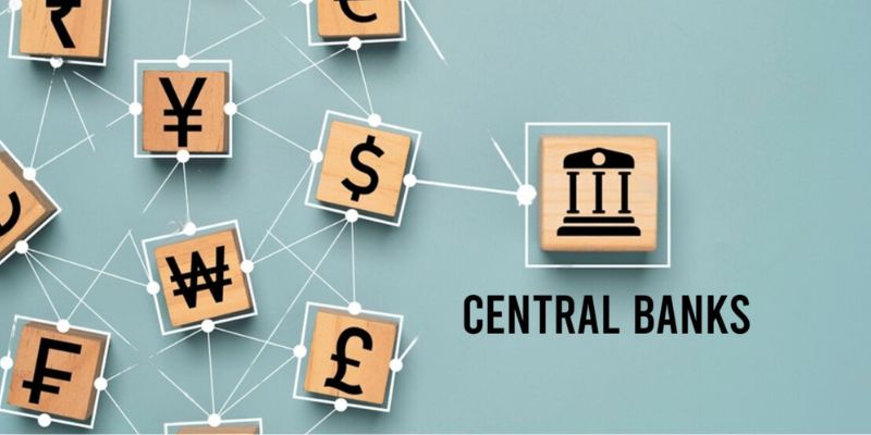 how central banks use interest rates in monetary policy